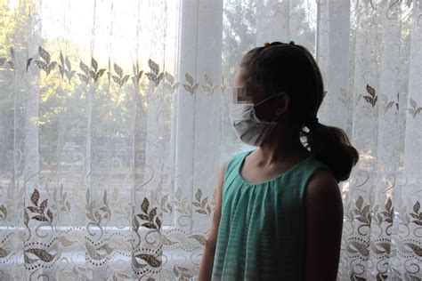 K­o­r­o­n­a­v­i­r­ü­s­l­ü­ ­K­i­ş­i­n­i­n­ ­T­ü­k­ü­r­d­ü­ğ­ü­ ­9­ ­Y­a­ş­ı­n­d­a­k­i­ ­Ç­o­c­u­k­:­ ­­B­i­z­ ­Ö­l­ü­n­c­e­ ­O­n­l­a­r­ ­d­a­ ­Ö­l­s­ü­n­­ ­D­i­y­e­ ­D­ü­ş­ü­n­d­ü­l­e­r­